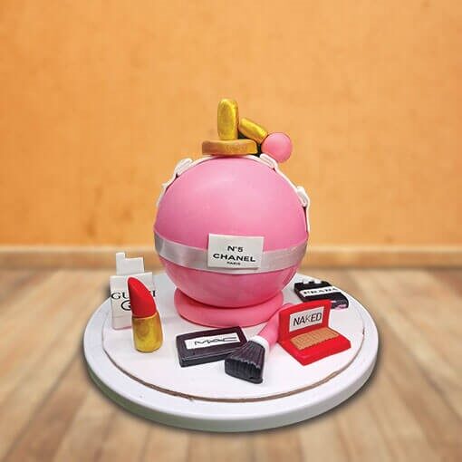 Shopping Theme Bag Pinata Cake