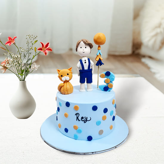 Adorable Boy Birthday Cake With Cat
