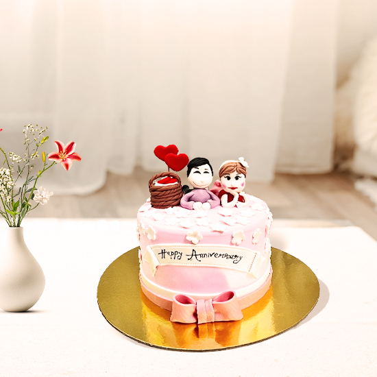Pure Elegance Anniversary Cake