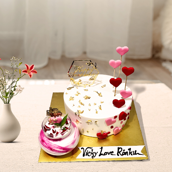 Heartful Anniversary Cake