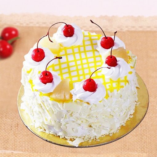 pineapple-cake-fluffy-cake-plaza