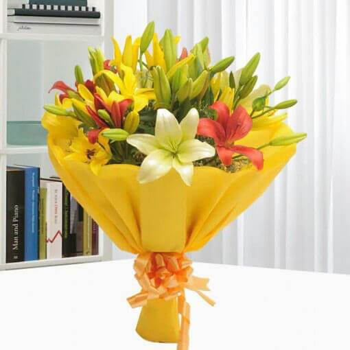 pure-love-8-colourful-asiatic-lilies-bouquet-cake-plaza