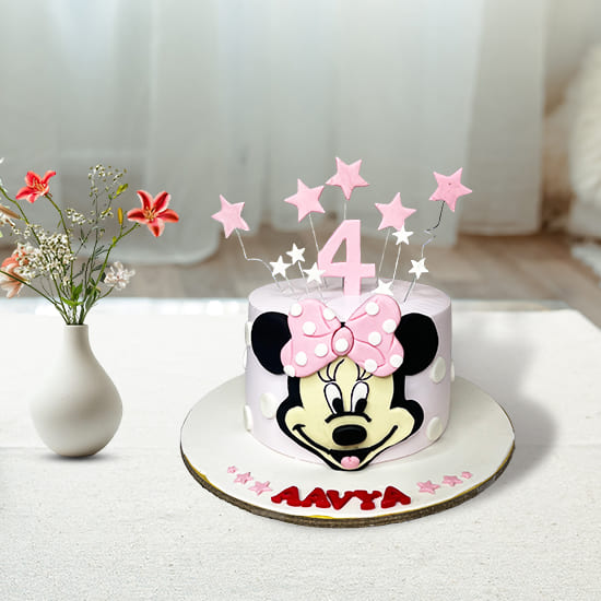 Minnie Mouse Cake