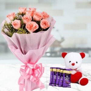 Soft and sweet Pink Roses Combo