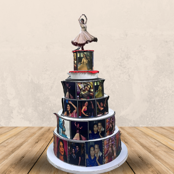 Madhuri Dixit Biggest Fan Cake Online